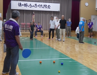ビュットに上手く寄せてきます。どのチームもレベル高し！